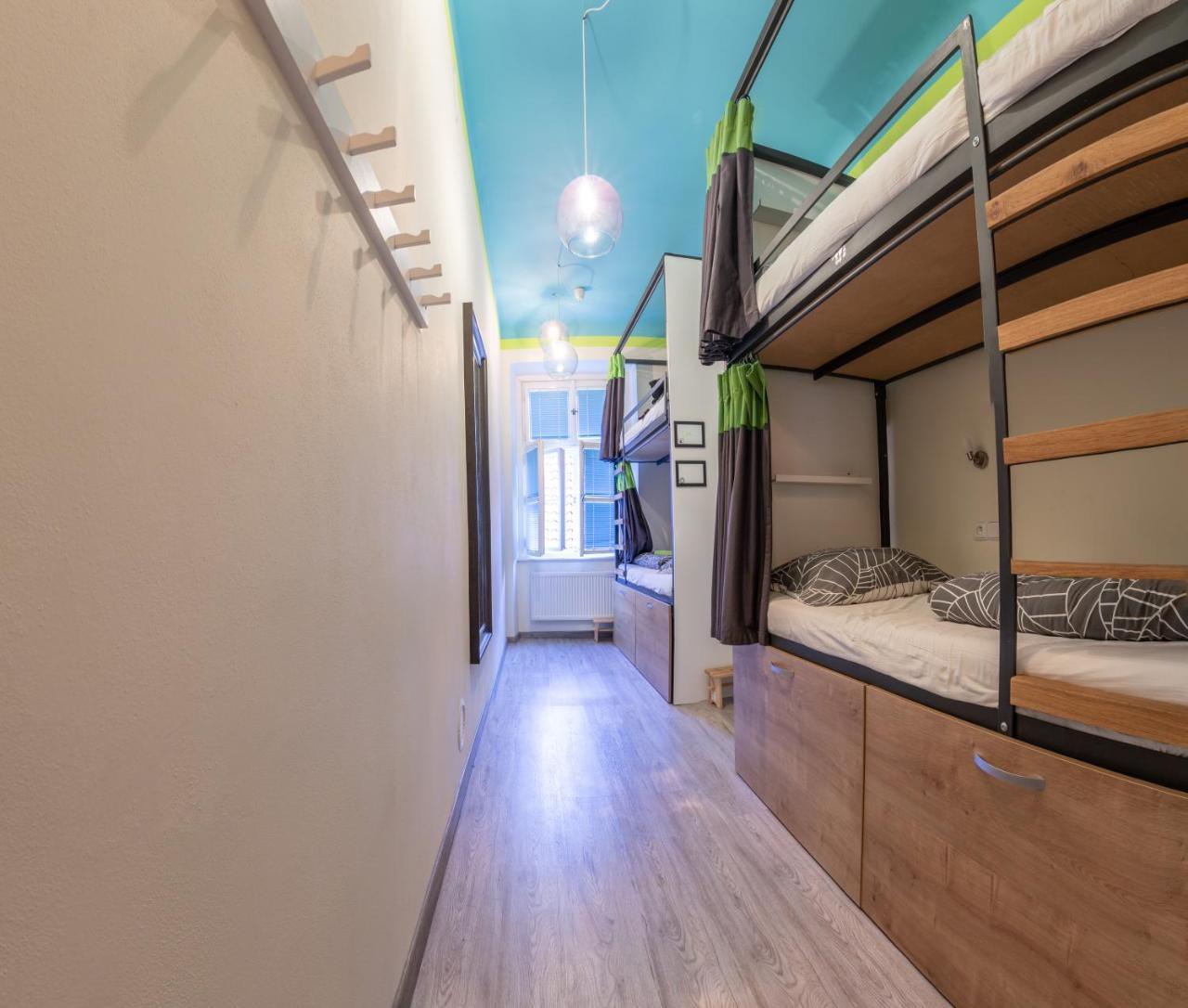 Hostel The Roadhouse Prague